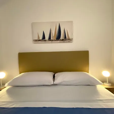 Blu Bordonaro * Cefalu